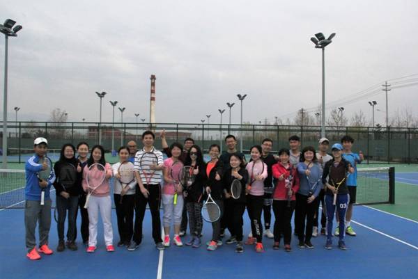 http://news.chubantoutiao.cn/__local/A/29/56/5BF941232FE3CC7143D6228592B_2EDD3974_3B2EE.jpg